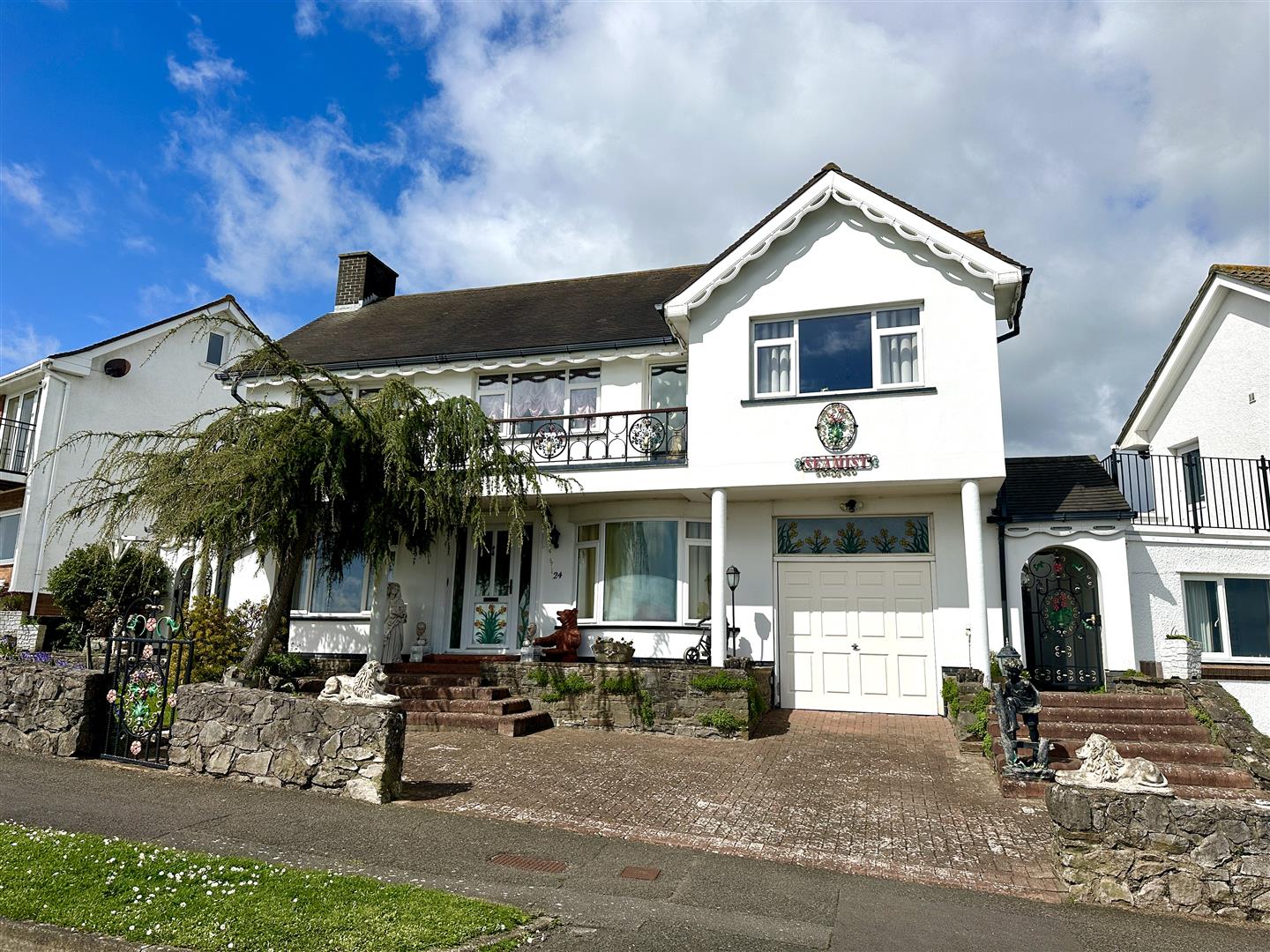 Marine Drive, Barry Knights Estate Agents